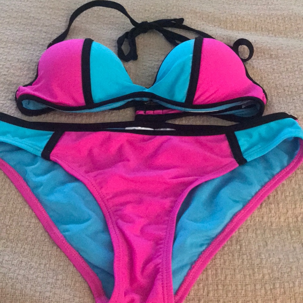 California Waves Bikini